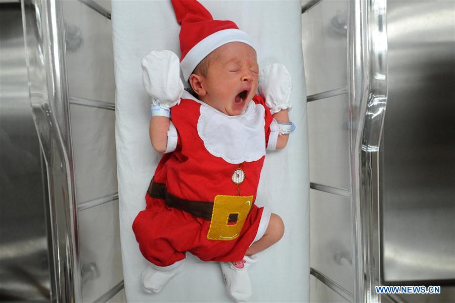 THAILAND-BANGKOK-CHRISTMAS-NEWBORN BABY