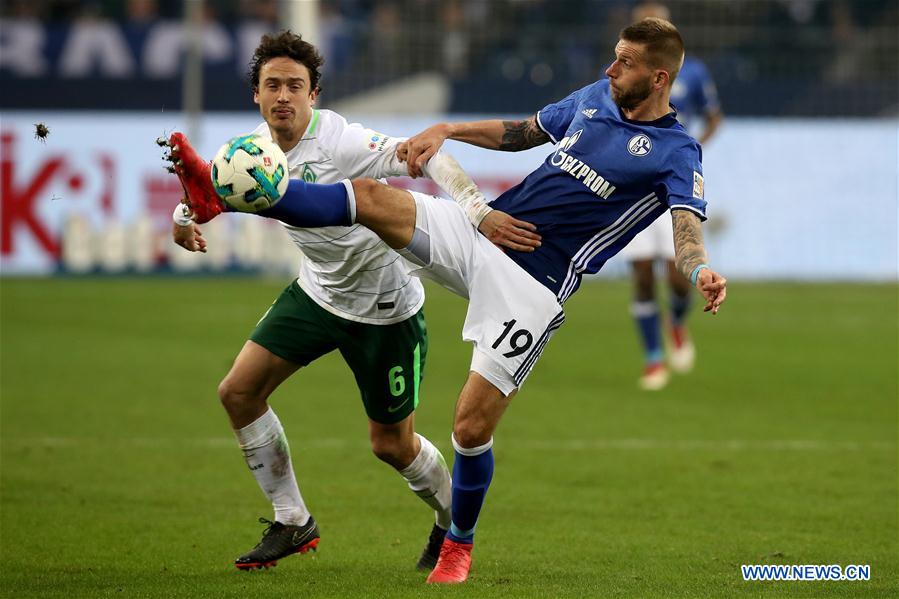 (SP)GERMANY-GELSENKIRCHEN-SOCCER-BUNDESLIGA-SCHALKE 04 VS BREMEN