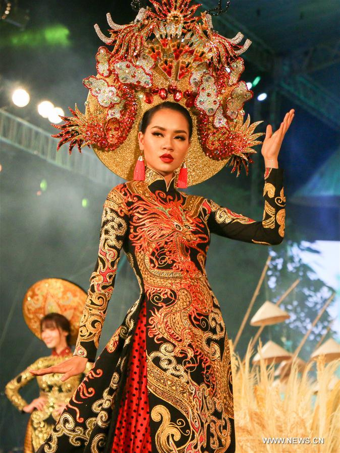 VIETNAM-HO CHI MINH CITY-AO DAI FESTIVAL 2018