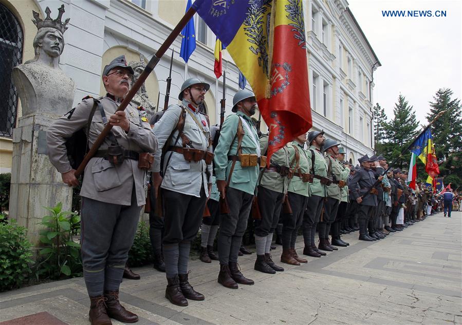 ROMANIA-BUCHAREST-MILITARY MUSEUM-OPEN DAY