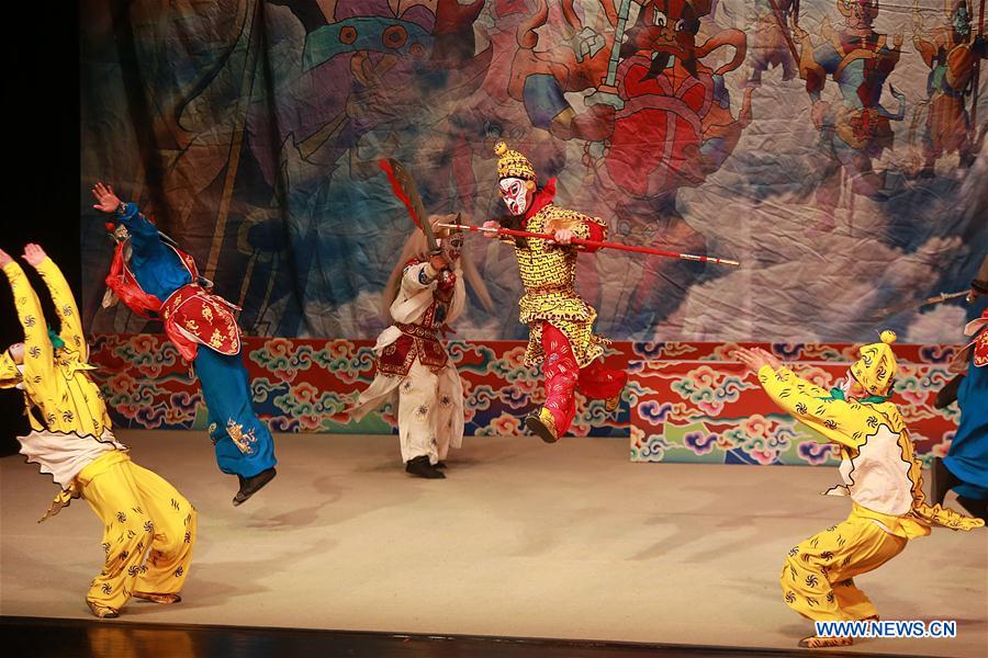 PHILIPPINES-PASAY CITY-PEKING OPERA-MONKEY KING