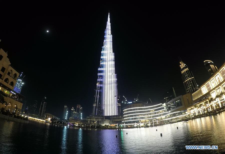 UAE-DUBAI-BURJ KHALIFA-LIGHT SHOW