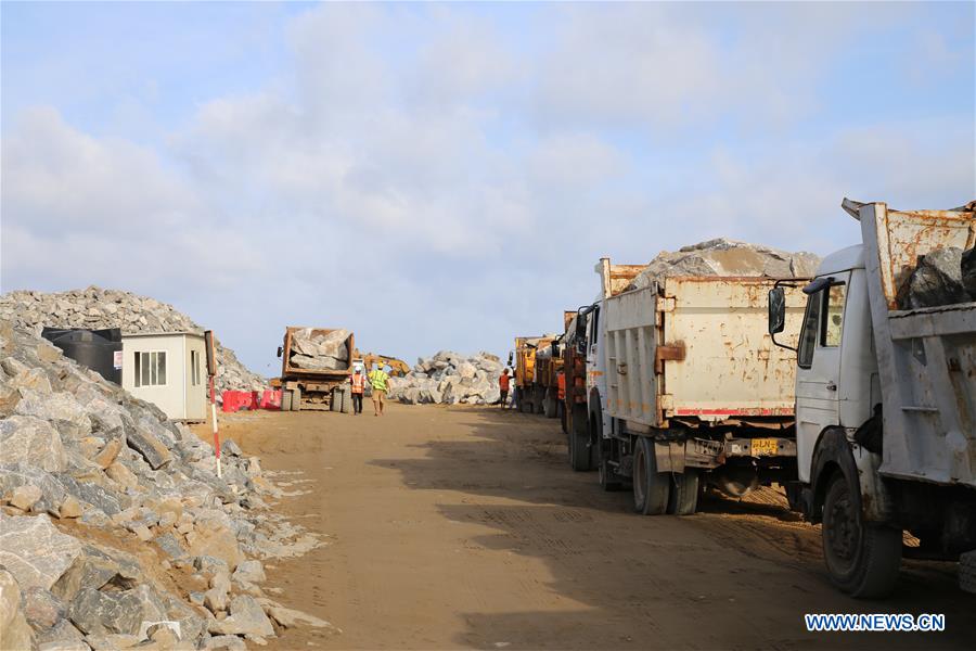 SRI LANKA-COLOMBO-PORT-CONSTRUCTION