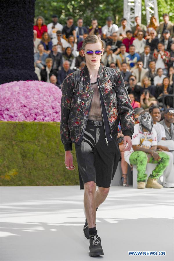 FRANCE-PARIS-MEN'S FASHION WEEK-DIOR HOMME