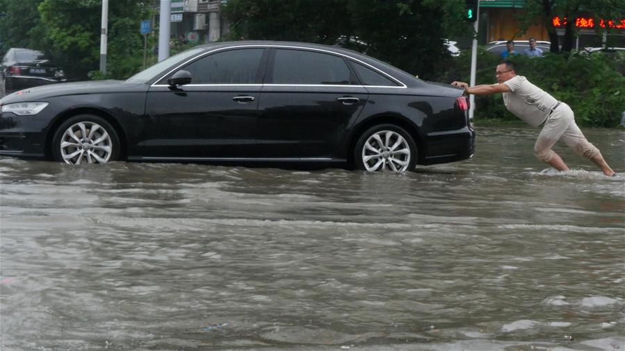 #CHINA-SOUTHERN PROVINCES-HEAVY RAIN (CN)