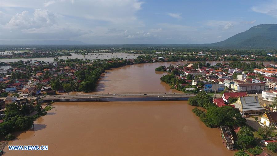 LAOS-PAKSE-HIGH WATER LEVEL