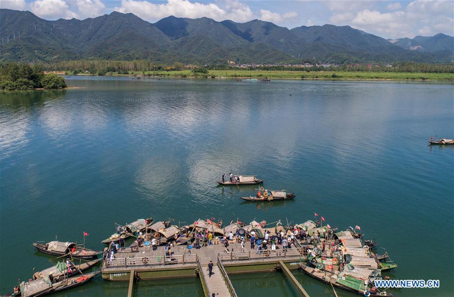 CHINA-ZHEJIANG-HANGZHOU-FISHERY-HARVEST (CN)