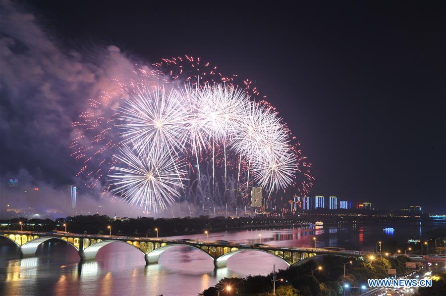 CHINA-HUNAN-CHANGSHA-FIREWORKS (CN)