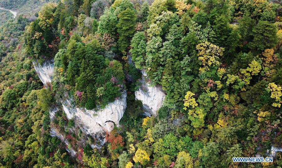 CHINA-GANSU-LIANGDANG-AUTUMN-LANDSCAPE (CN)