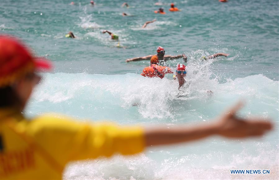 (SP)AUSTRALIA-SYDNEY-BONDI TO BRONTE OCEAN SWIM