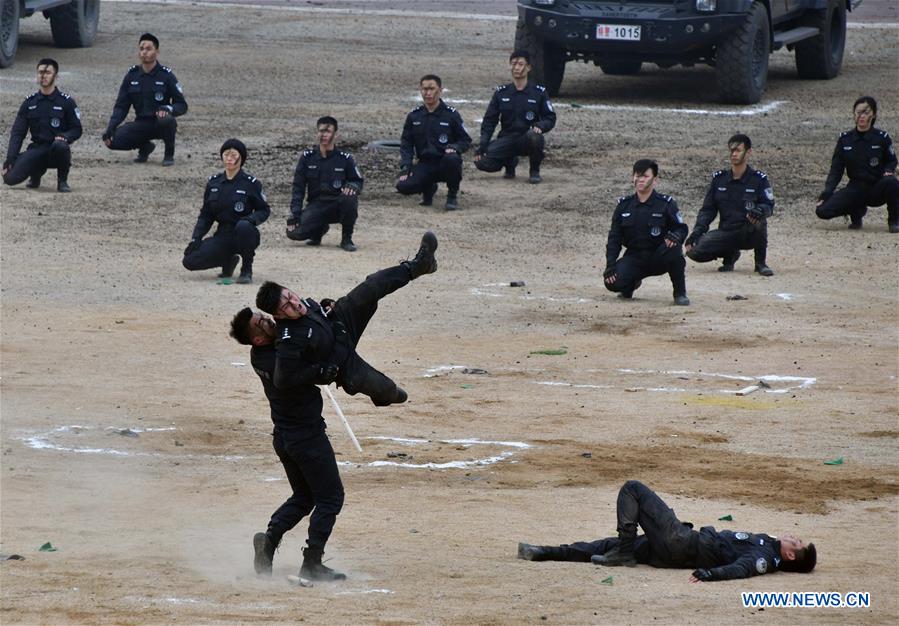 CHINA-SHANDONG-JINAN-POLICE DRILL (CN)