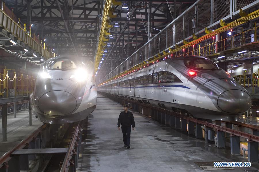 CHINA-HUBEI-WUHAN-HIGH SPEED TRAIN-SPRING FESTIVAL-CHUNYUN (CN)