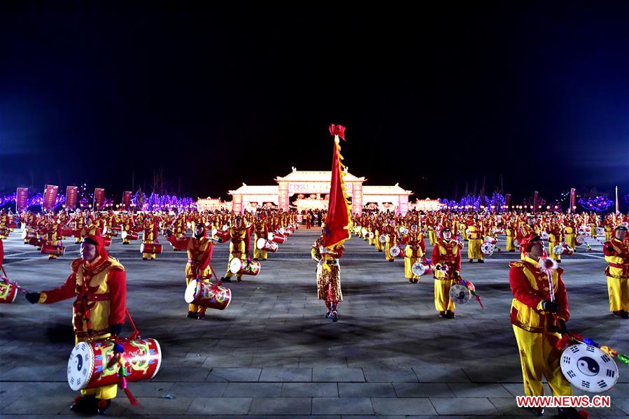 #CHINA-QINGHAI-DRUM PERFORMANCE (CN)