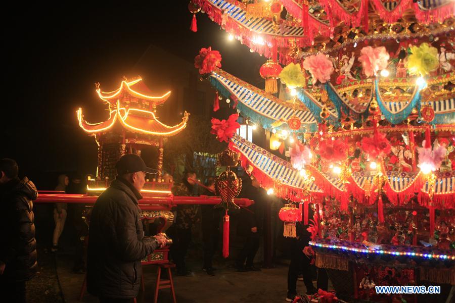 CHINA-ZHEJIANG-ORNAMENTAL DRAGON (CN)