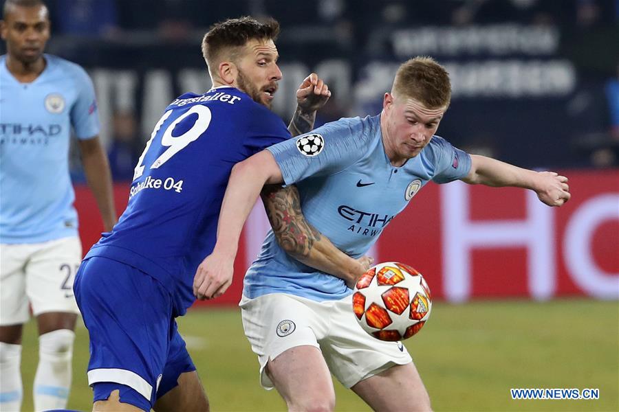 (SP)GERMANY-GELSENKIRCHEN-SOCCER-UEFA-CHAMPIONS LEAGUE-MANCHESTER CITY VS SCHALKE 04