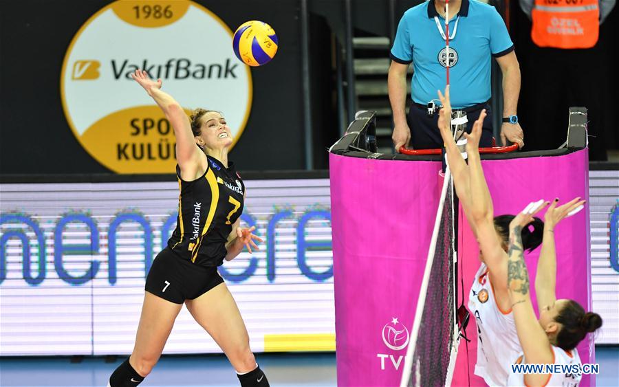 (SP)TURKEY-ISTANBUL-VOLLEYBALL-TURKISH WOMEN LEAGUE-VAKIFBANK VS ECZACIBASI