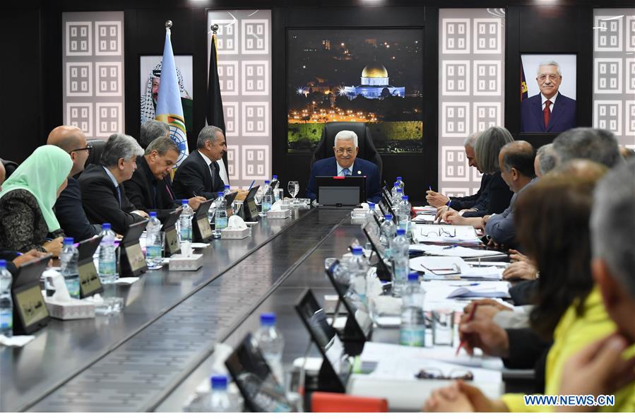 MIDEAST-RAMALLAH-PRESIDENT-CABINET MEETING