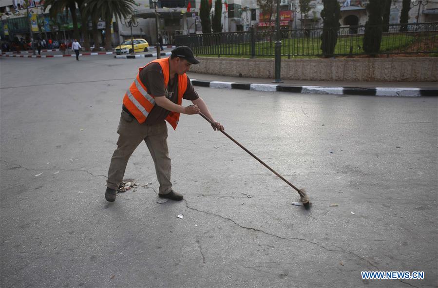 MIDEAST-NABLUS-WORKERS-LABOR DAY