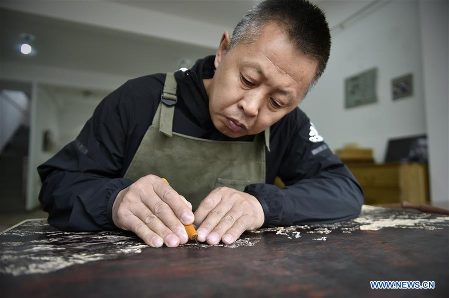 CHINA-LIAONING-BENXI-WOOD-BLOCK PAINTING (CN)