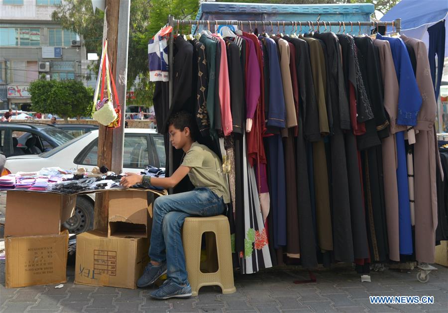 MIDEAST-GAZA-EID AL-FITR-MARKET