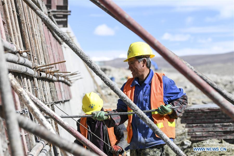 CHINA-XINJIANG-HIGHWAY CONSTRUCTION (CN)