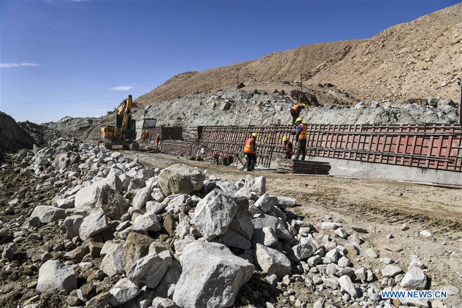 CHINA-XINJIANG-HIGHWAY CONSTRUCTION (CN)