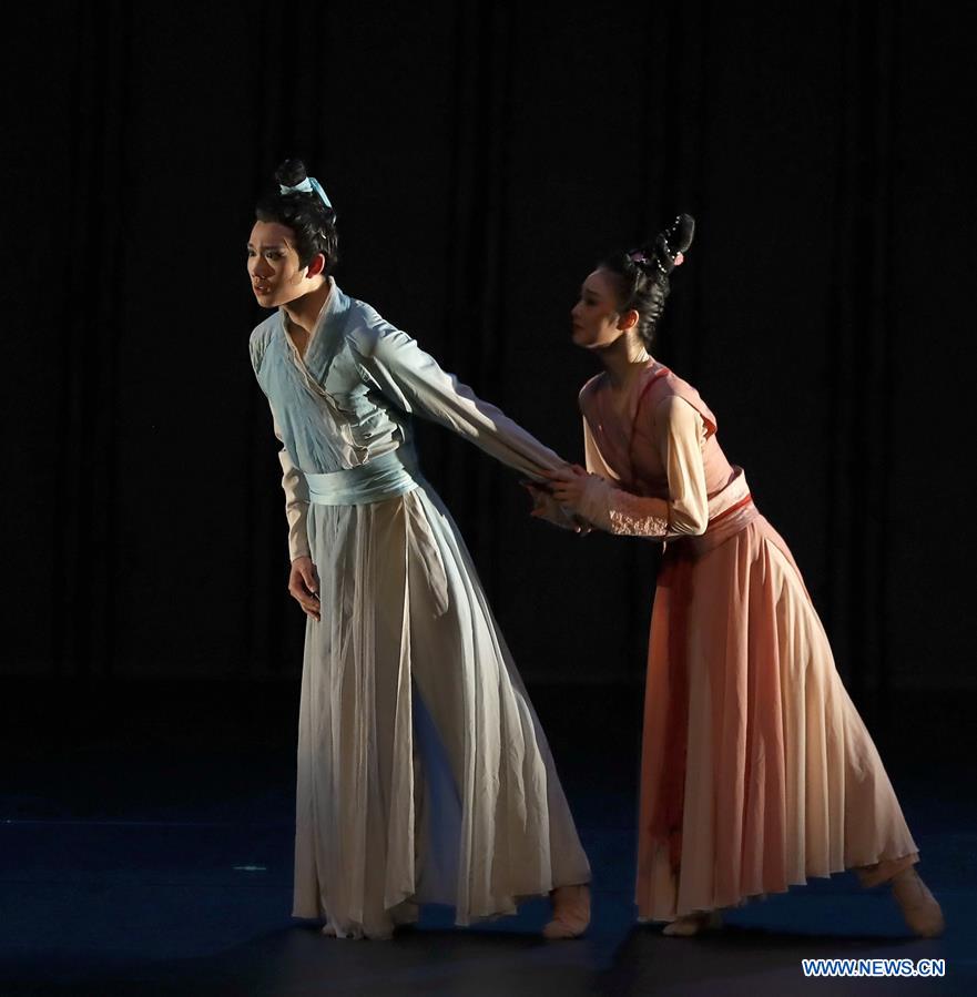 U.S.-SAN FRANCISCO-CHINESE DANCE DRAMA