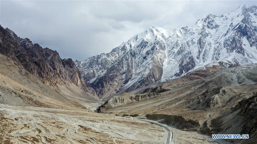 CHINA-XINJIANG-AUTUMN SCENERY (CN)