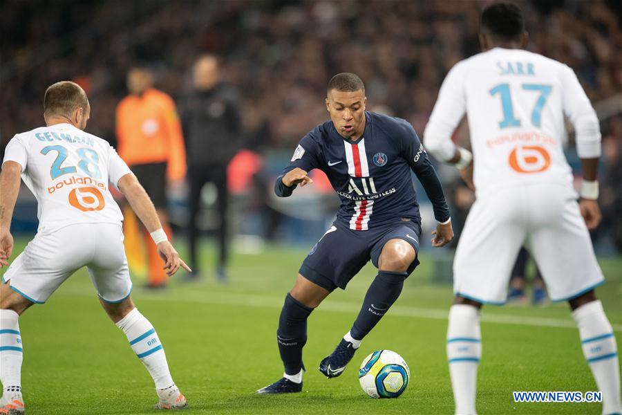 (SP)FRANCE-PARIS-SOCCER-LIGUE 1-PARIS SAINT-GERMAIN VS MARSEILLE