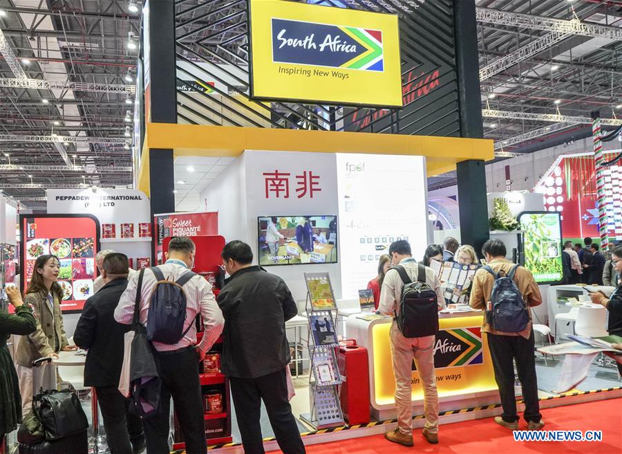 (CIIE)CHINA-SHANGHAI-CIIE-COUNTRY EXHIBITION (CN)