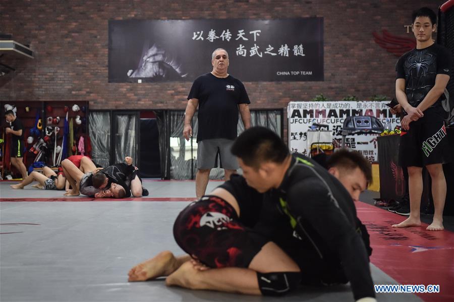 (SP)CHINA-BEIJING-BRAZILIAN JIU-JITSU-COACH (CN)