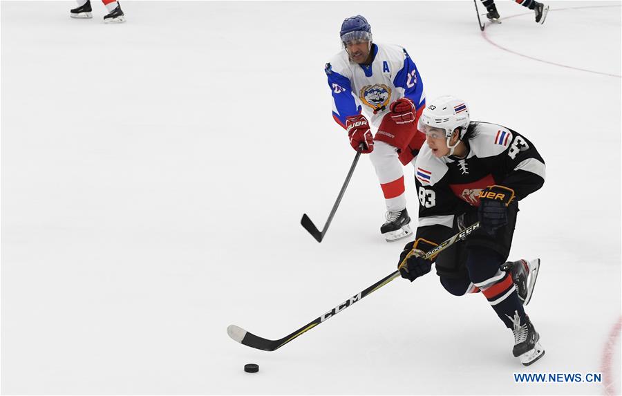 (SP)CHINA-SANYA-ICE HOCKEY-OLYMPIC QUALIFICATION-PRELIMINARY ROUND