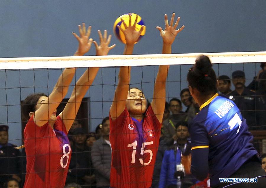 (SP)NEPAL-KATHMANDU-13TH SOUTH ASIAN GAMES-WOMEN'S VOLLEYBALL-SEMIFINAL