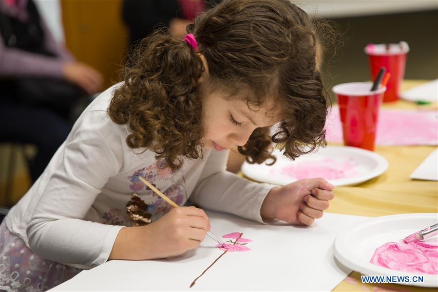 U.S.-TEXAS-DALLAS-CHINESE NEW YEAR-KIDS-PAINTING