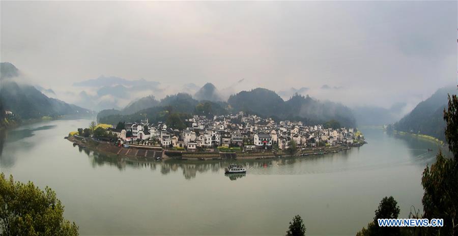 #CHINA-ANHUI-SPRING-XIN'AN RIVER